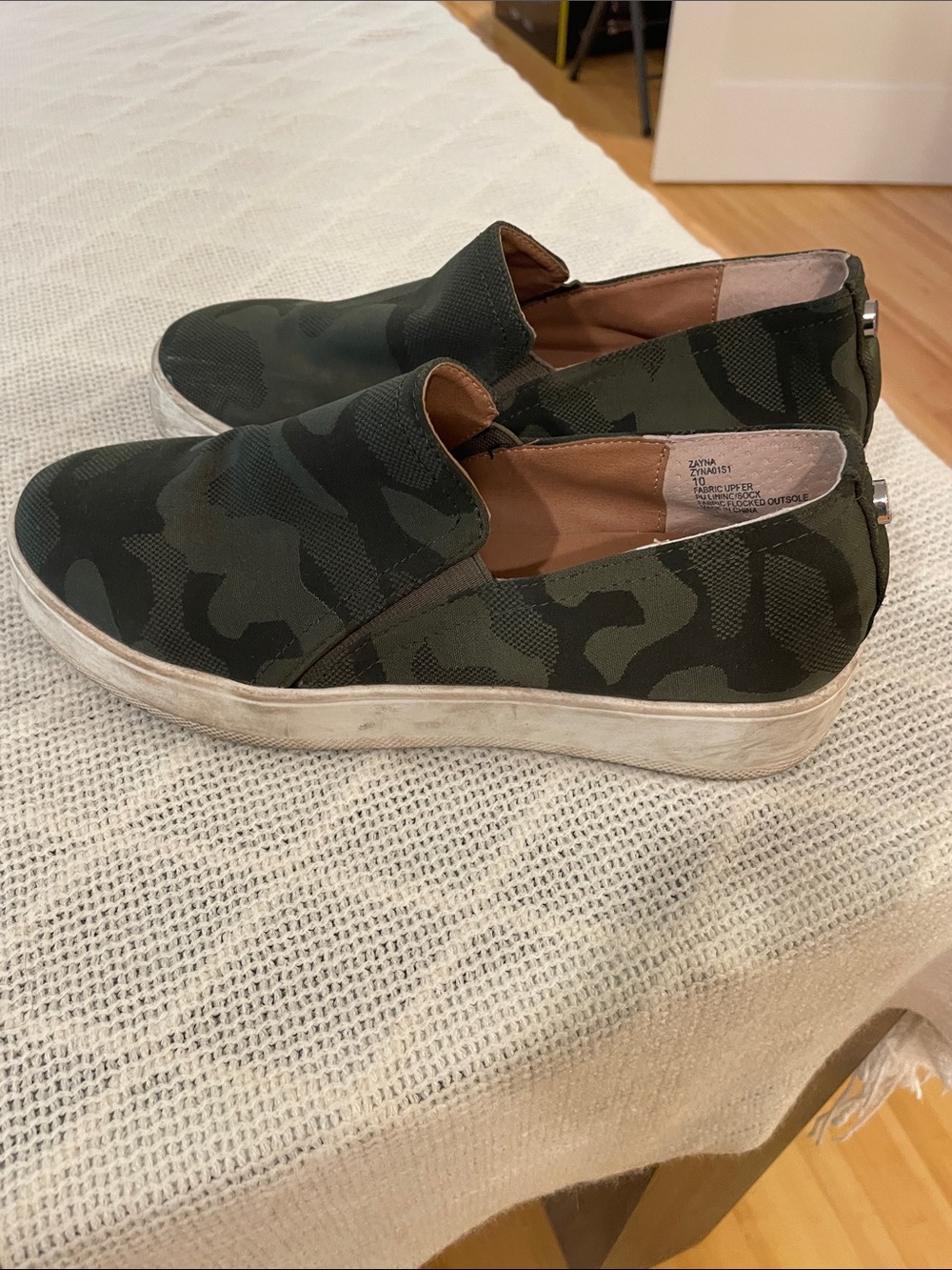 Steve Madden Camouflage Slip-On Platform Mules in Olive Green